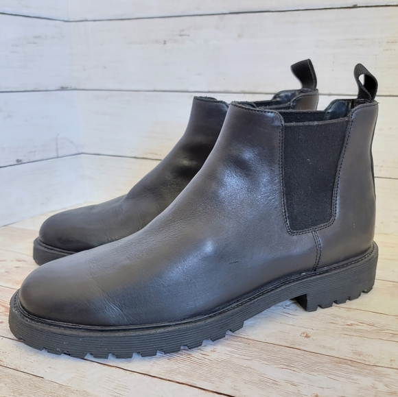 Vince Other - Vince men's Benner black leather chelsea boot